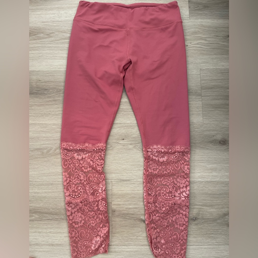 Fabletics leggings with lace, Size S, Terracotta